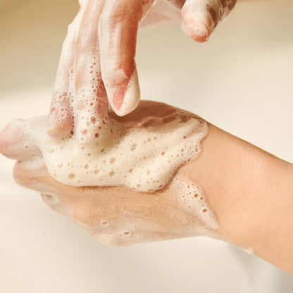 Skin 1004 Madagascar Cantella Ampule Foam 125 ml